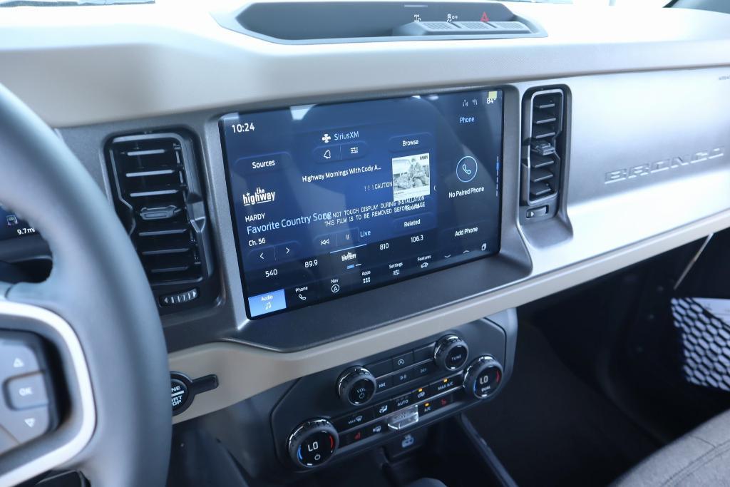 new 2025 Ford Bronco car, priced at $44,126