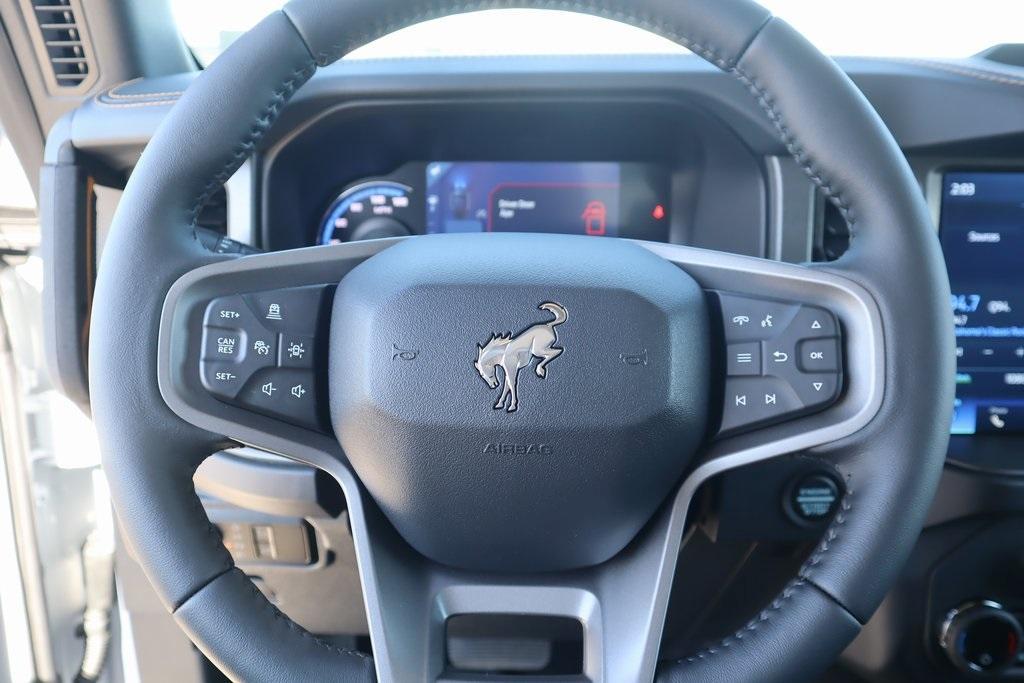 new 2024 Ford Bronco car, priced at $58,392