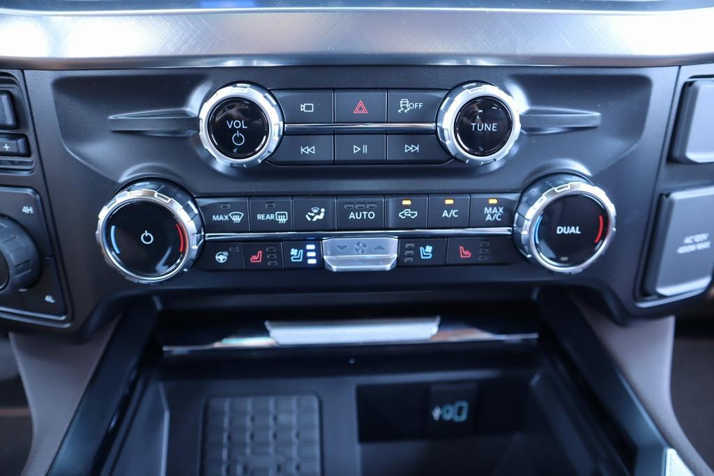 new 2025 Ford F-250 car, priced at $84,637