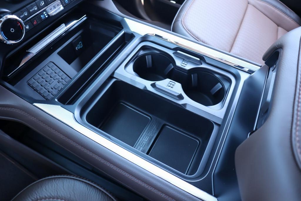 new 2025 Ford F-250 car, priced at $84,637