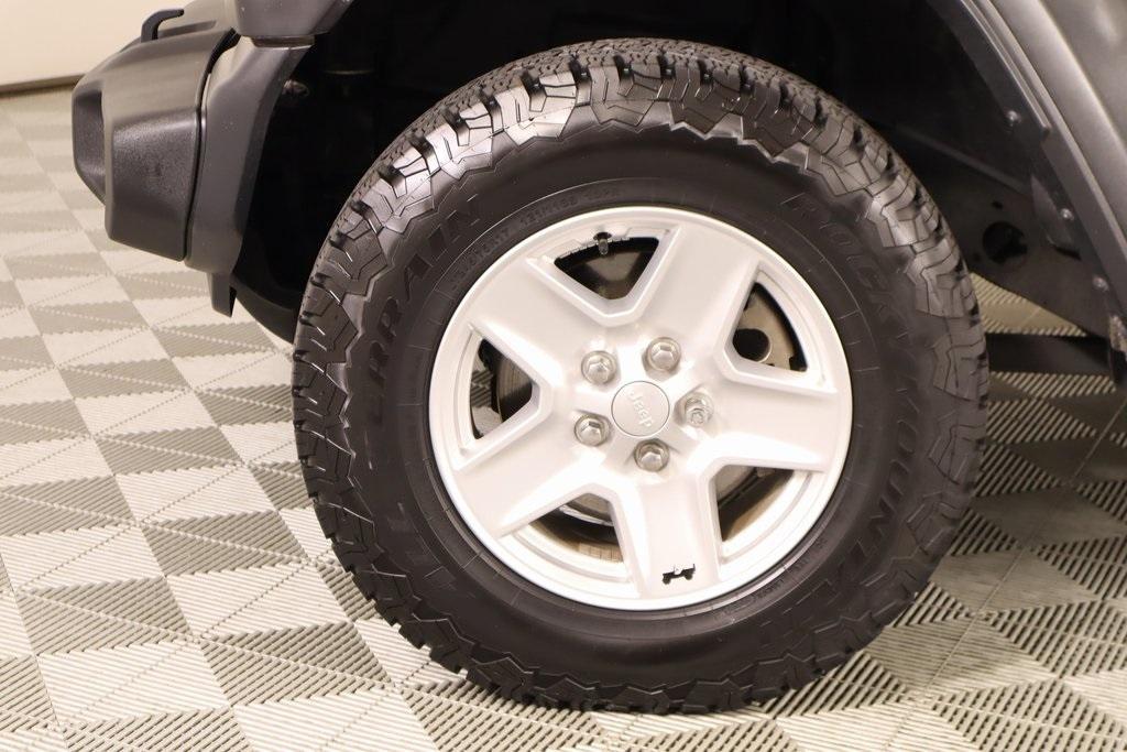 used 2020 Jeep Gladiator car, priced at $26,231