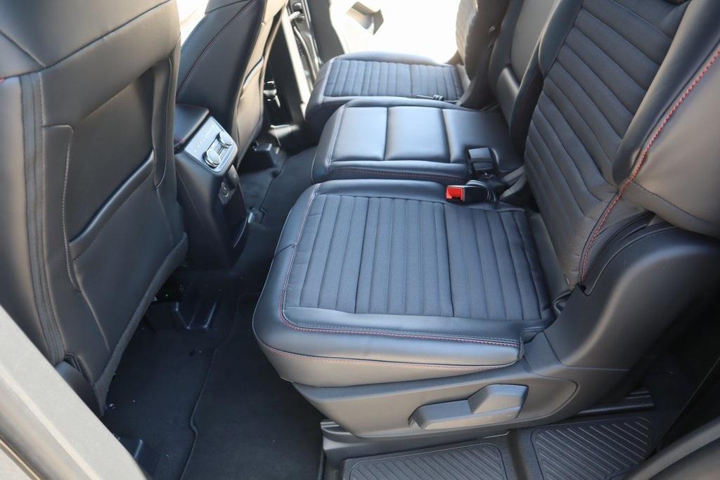 new 2025 Ford Explorer car, priced at $45,376