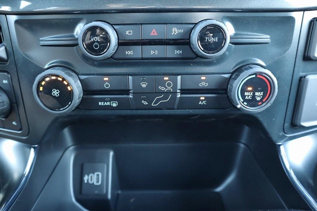 new 2025 Ford F-150 car, priced at $45,657