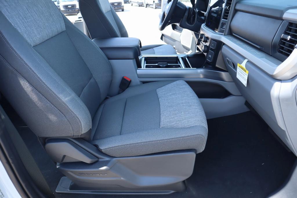 new 2025 Ford F-250 car, priced at $66,010