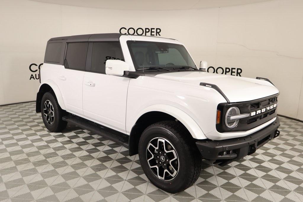used 2023 Ford Bronco car, priced at $45,321