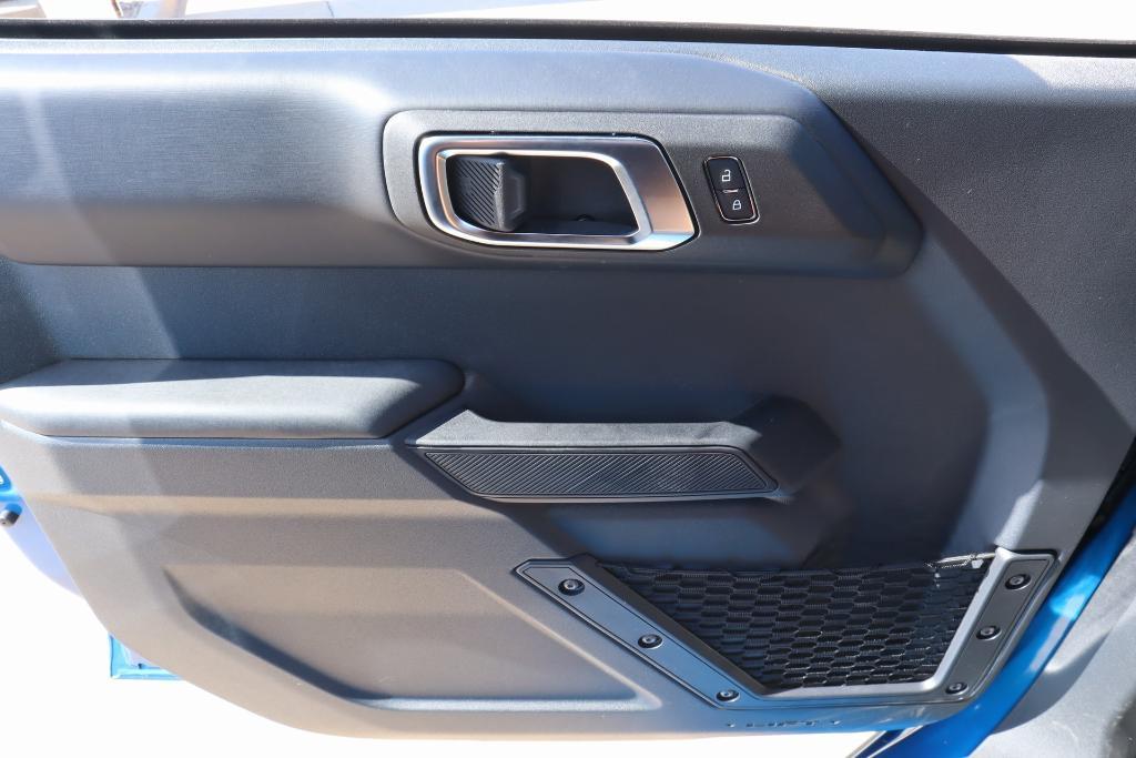 new 2025 Ford Bronco car, priced at $60,832