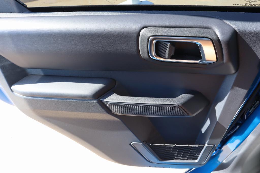 new 2025 Ford Bronco car, priced at $60,832