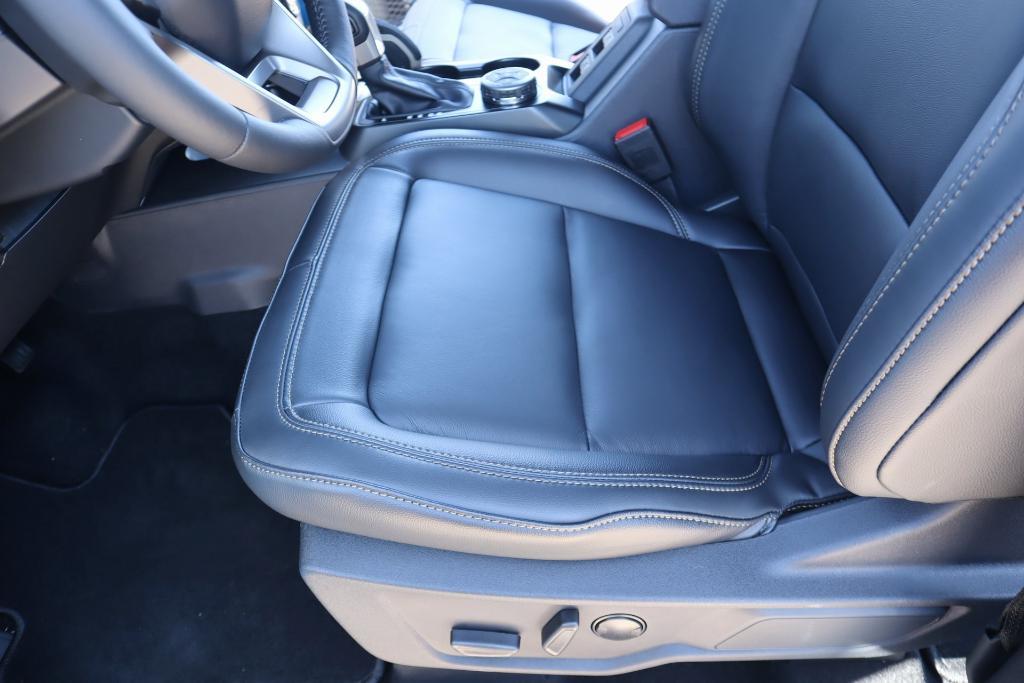 new 2025 Ford Bronco car, priced at $60,832