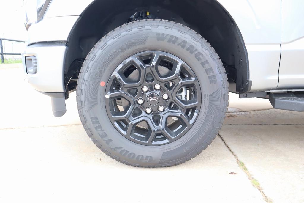 new 2025 Ford F-150 car, priced at $59,279