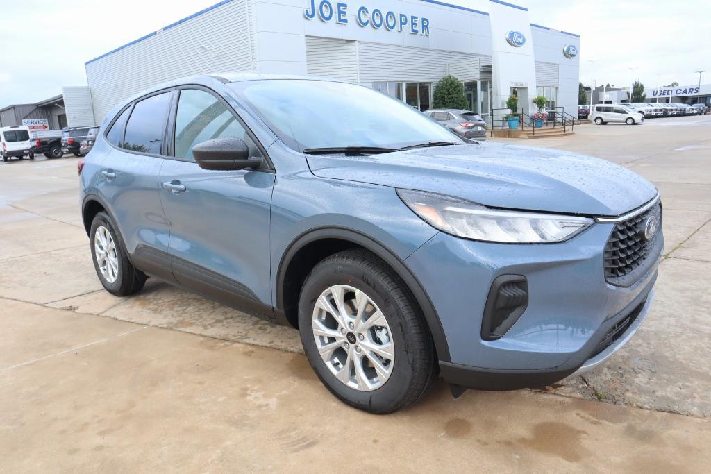 new 2025 Ford Escape car, priced at $24,444