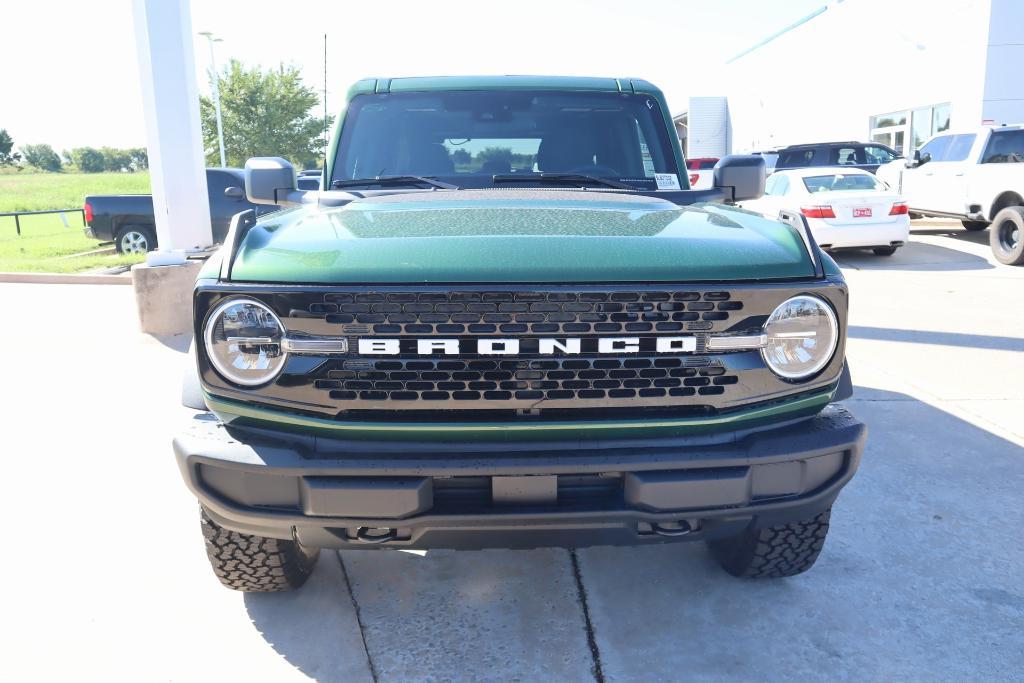 new 2025 Ford Bronco car, priced at $45,010
