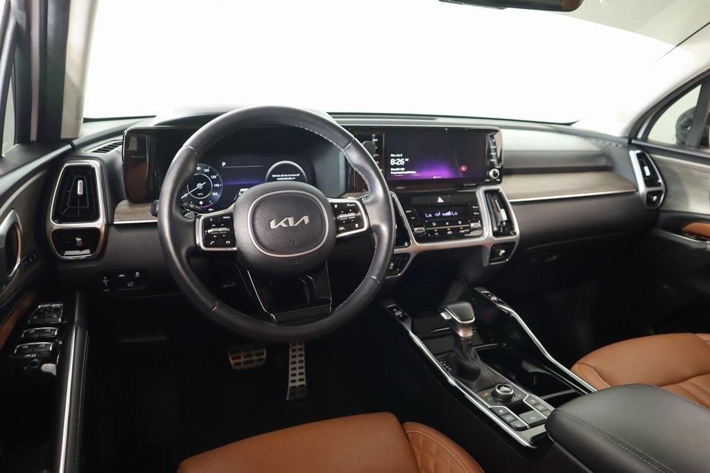 used 2023 Kia Sorento car, priced at $34,870