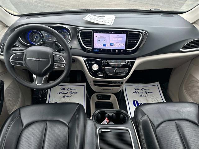 used 2023 Chrysler Pacifica car, priced at $23,999