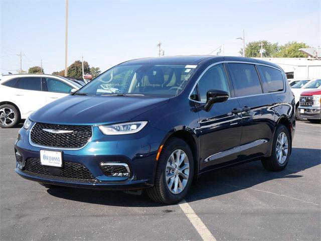 new 2024 Chrysler Pacifica car, priced at $43,745