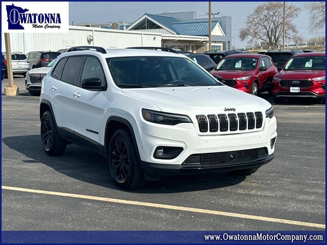 used 2023 Jeep Cherokee car, priced at $24,999
