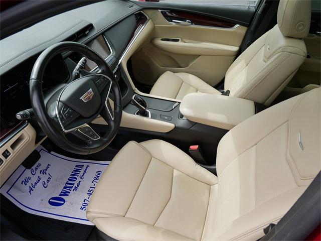 used 2019 Cadillac XT5 car, priced at $19,999
