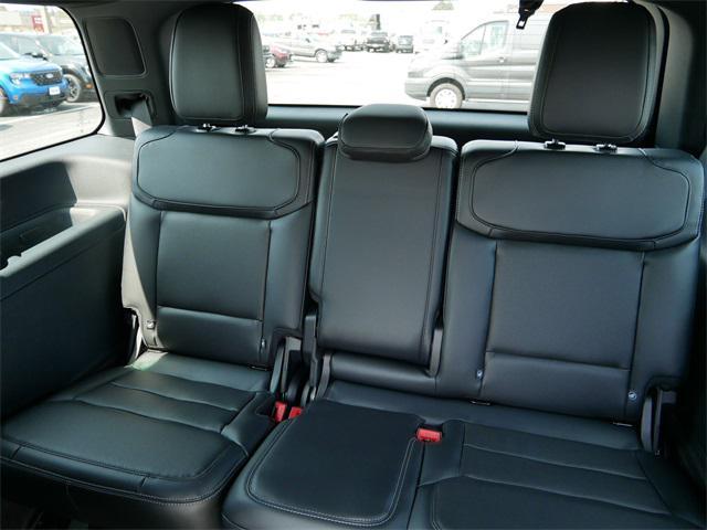 new 2025 Ford Expedition car, priced at $80,387