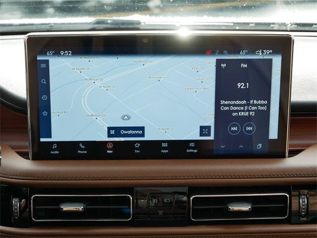 used 2022 Lincoln Nautilus car, priced at $35,999