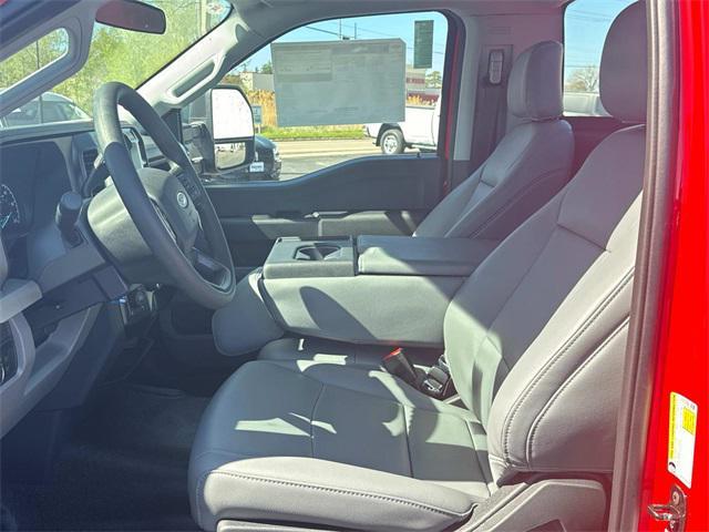new 2025 Ford F-250 car, priced at $59,072