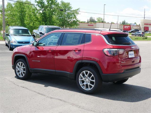 new 2024 Jeep Compass car, priced at $31,332