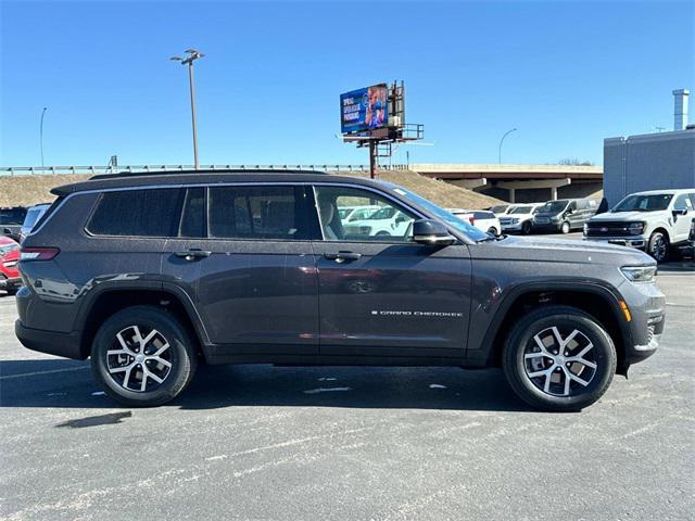 new 2025 Jeep Grand Cherokee L car, priced at $43,055