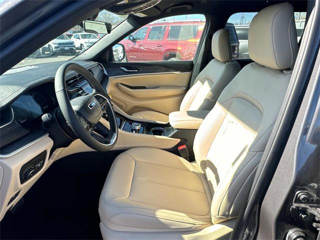 new 2025 Jeep Grand Cherokee L car, priced at $43,055