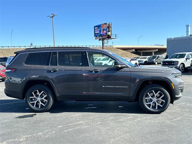 new 2025 Jeep Grand Cherokee L car, priced at $44,998