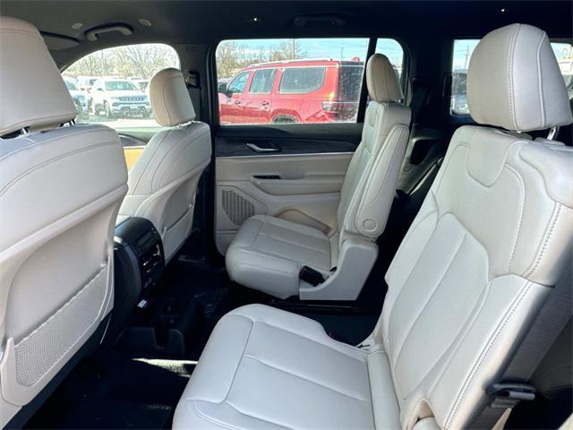 new 2025 Jeep Grand Cherokee L car, priced at $43,055