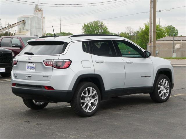 new 2024 Jeep Compass car, priced at $30,832