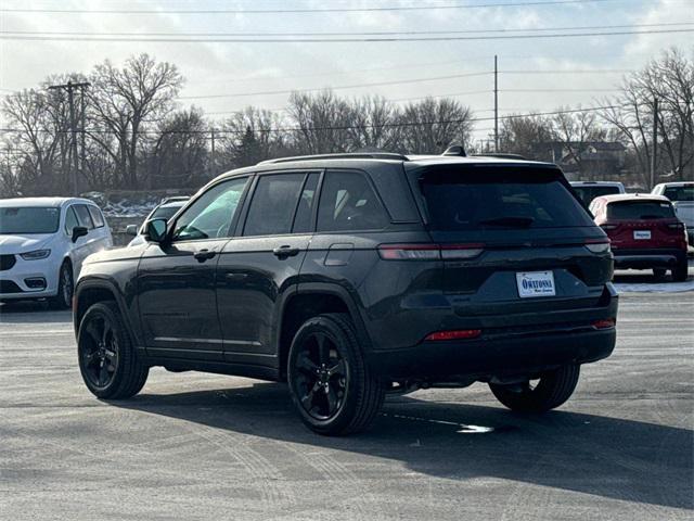 new 2025 Jeep Grand Cherokee car, priced at $48,655