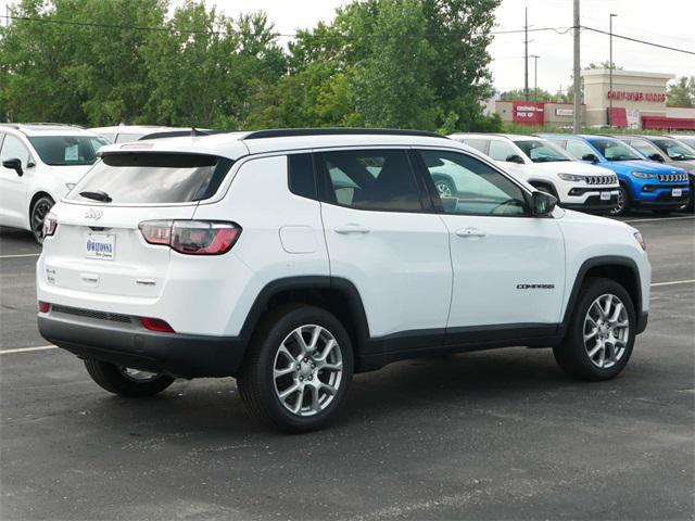 new 2024 Jeep Compass car, priced at $33,076