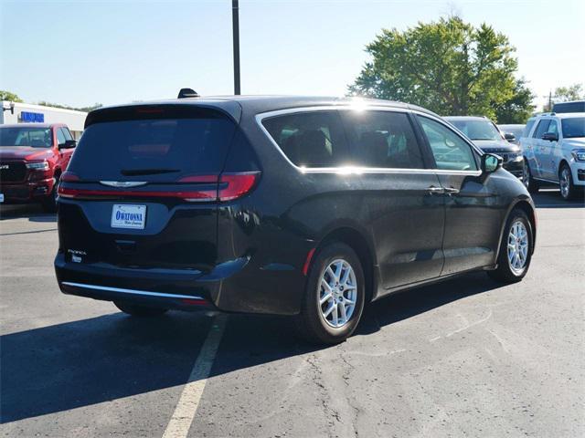 used 2023 Chrysler Pacifica car, priced at $26,499