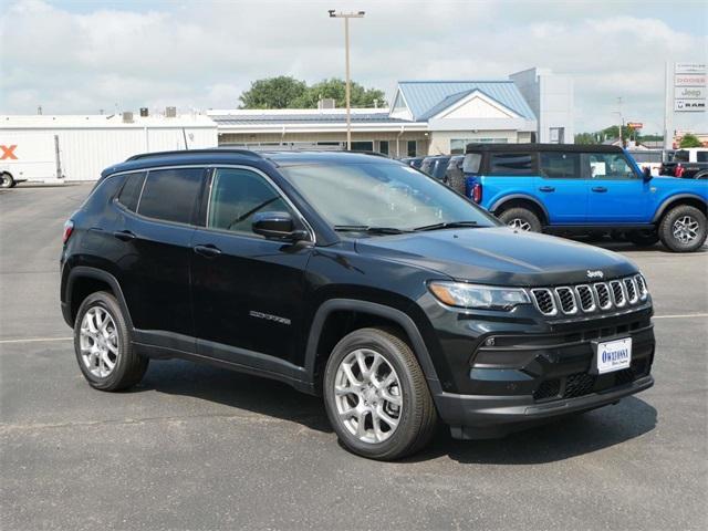 new 2024 Jeep Compass car, priced at $34,161