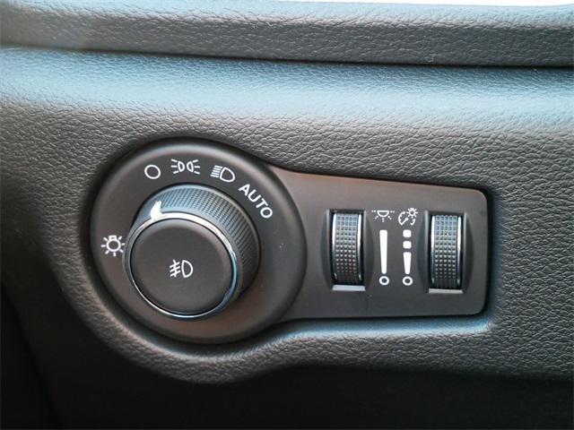 new 2026 Chrysler Pacifica car, priced at $47,180