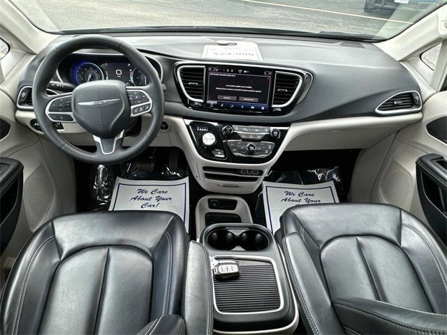 used 2023 Chrysler Pacifica car, priced at $23,999