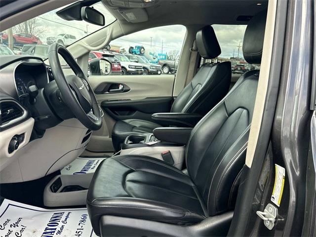 used 2023 Chrysler Pacifica car, priced at $23,999