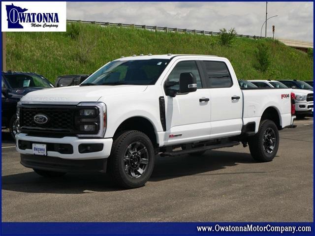 new 2024 Ford F-350 car, priced at $71,700