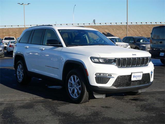 used 2022 Jeep Grand Cherokee car, priced at $29,999