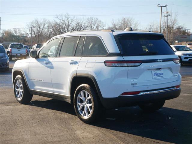 used 2022 Jeep Grand Cherokee car, priced at $29,999