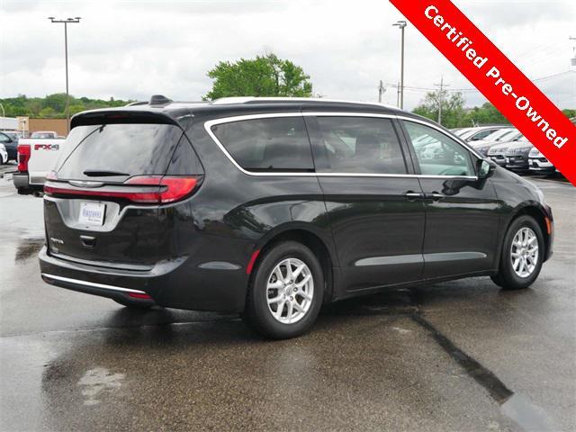 used 2021 Chrysler Pacifica car, priced at $21,999