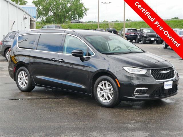 used 2021 Chrysler Pacifica car, priced at $21,999