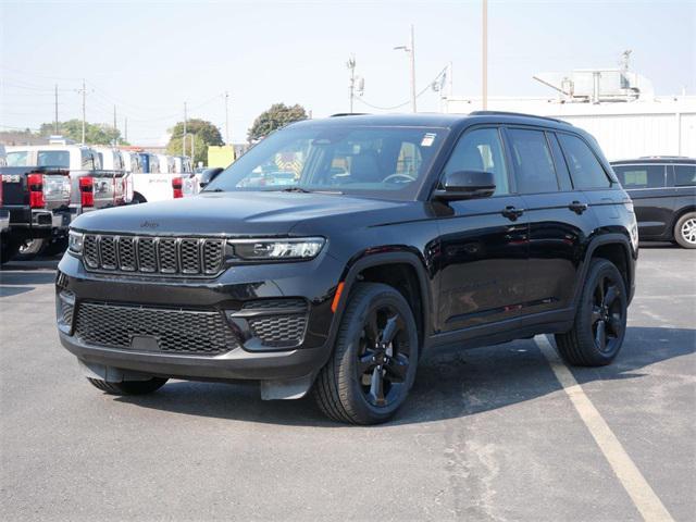 used 2023 Jeep Grand Cherokee car, priced at $36,999