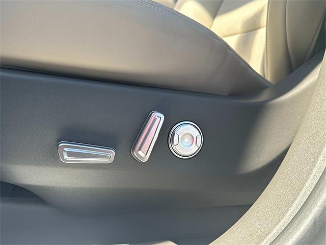 new 2025 Lincoln Nautilus car, priced at $54,943