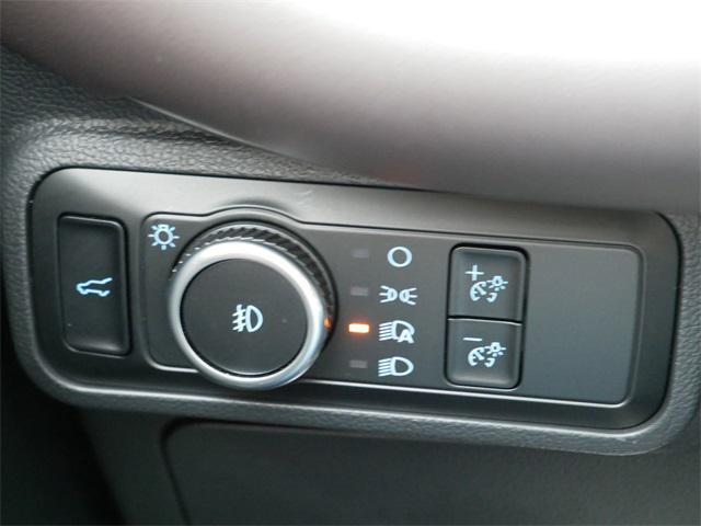 new 2025 Ford Explorer car, priced at $59,999