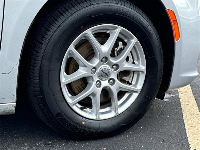 used 2023 Chrysler Pacifica car, priced at $23,499