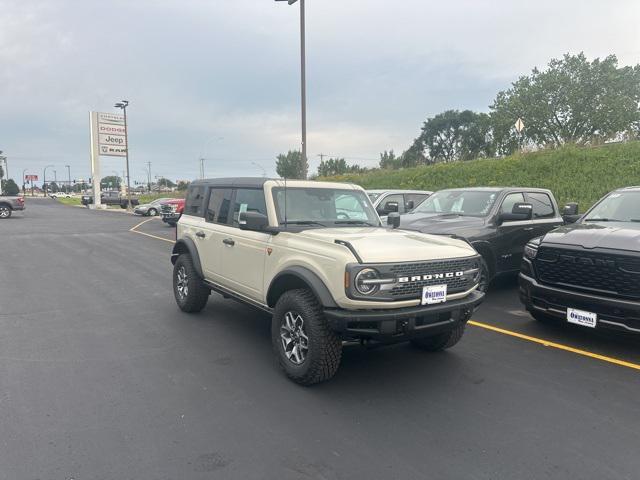 new 2025 Ford Bronco car, priced at $60,400