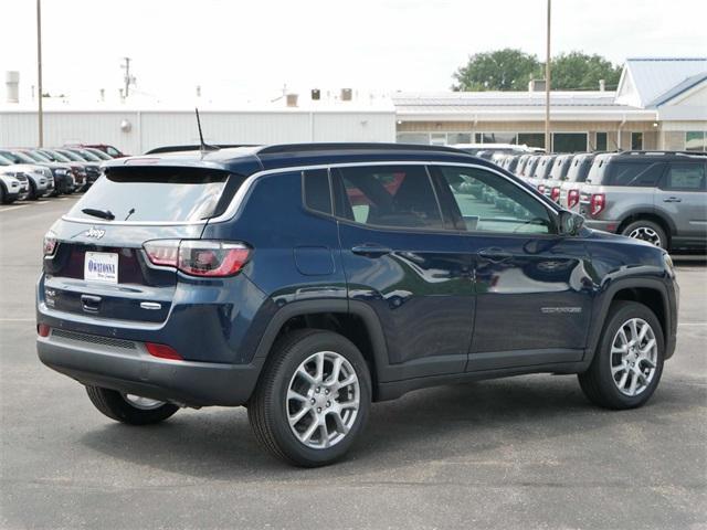 new 2024 Jeep Compass car, priced at $32,661