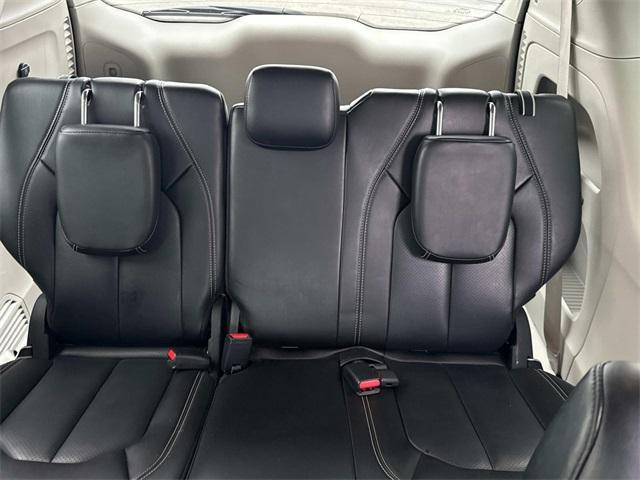used 2023 Chrysler Pacifica car, priced at $23,999