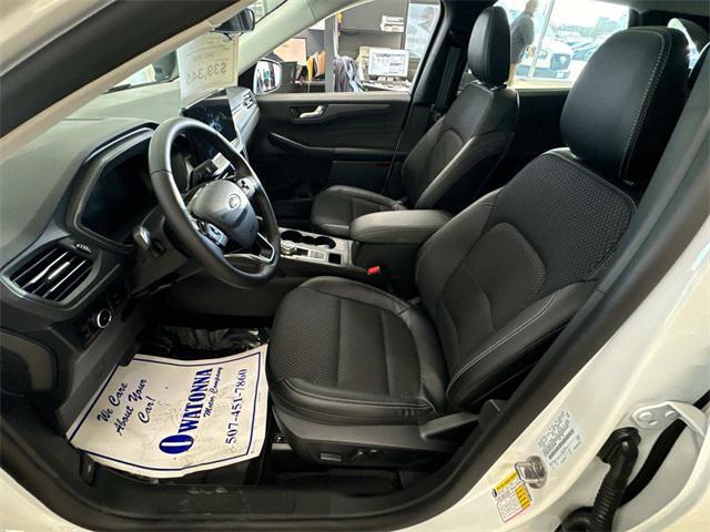 new 2025 Ford Escape PHEV car, priced at $35,916