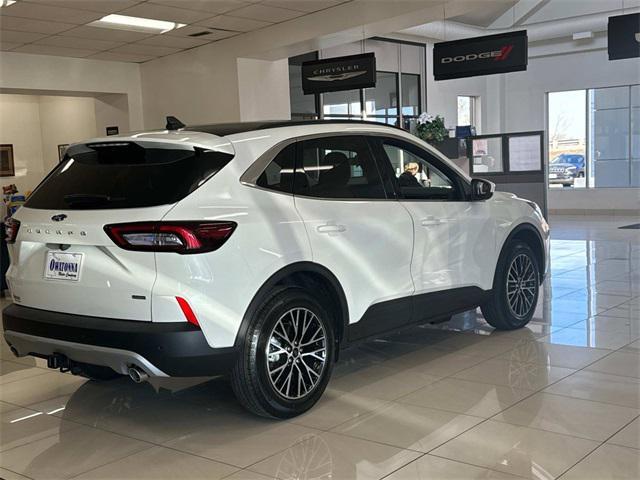 new 2025 Ford Escape PHEV car, priced at $35,916